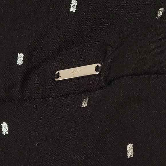 🍂 Up! Petal-Slit Slim Black Pants - Picture 6 of 6